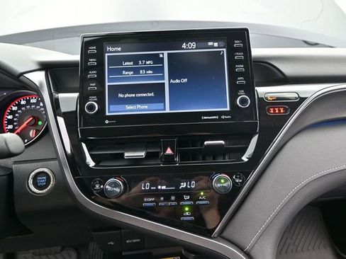 Used 2024 Toyota Camry XSE FWD image 8