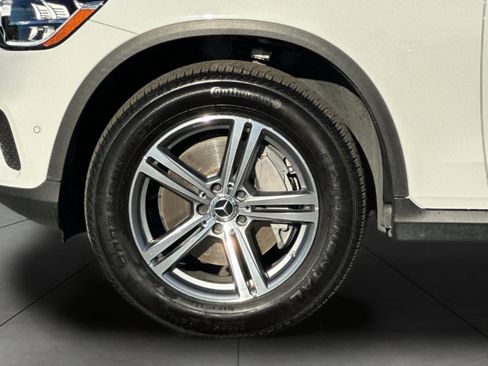 Used 2022 Mercedes-Benz GLC 300 image 6