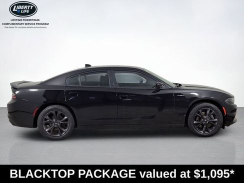 Used 2020 Dodge Charger SXT w/ Blacktop Package image 2