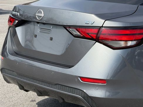 Used 2024 Nissan Sentra SV image 6