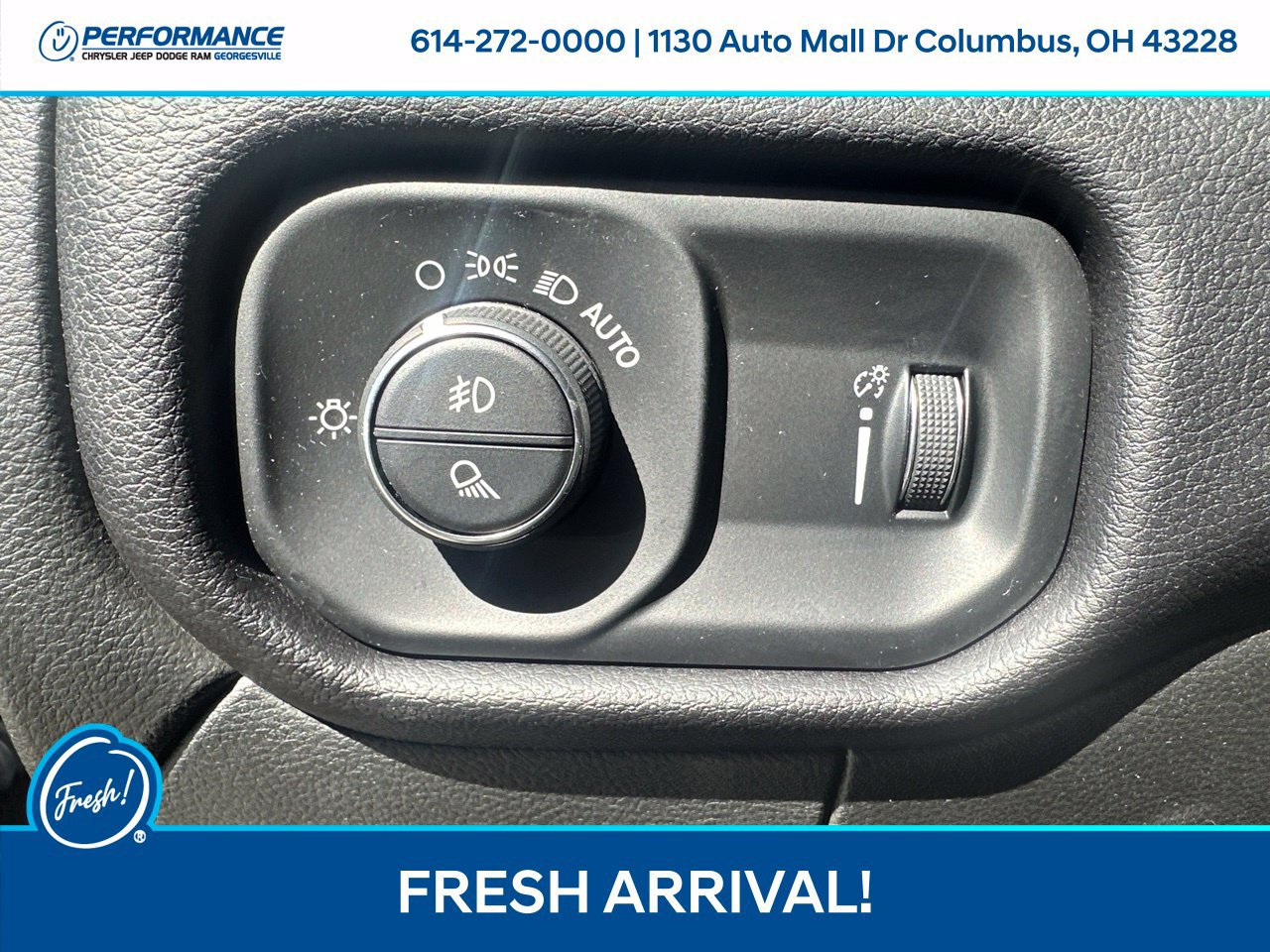 Used 2025 RAM 2500 Big Horn AWD/4WD image 17