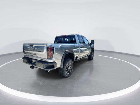 New 2026 GMC Sierra 2500 AT4X w/ LPO, Black Badging Package AWD/4WD image 8