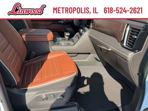 New 2026 GMC Sierra 1500 Denali Ultimate AWD/4WD image 12