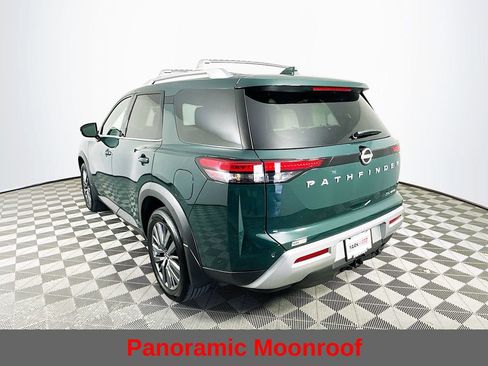 Certified 2025 Nissan Pathfinder SL w/ SL Premium Package AWD/4WD image 9