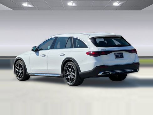 New 2025 Mercedes-Benz E 450 4MATIC All-Terrain Wagon image 3