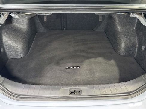 Used 2024 Nissan Altima 2.5 SR w/ SR Premium Package AWD/4WD image 28