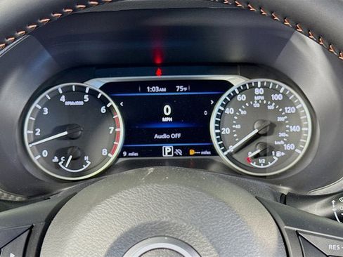 New 2025 Nissan Sentra SR w/ Midnight Edition image 13