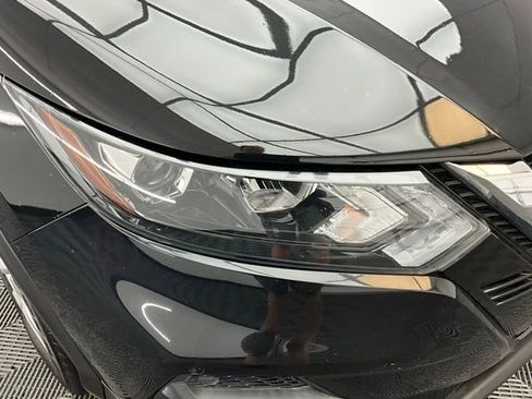 Used 2020 Nissan Rogue Sport S FWD image 20