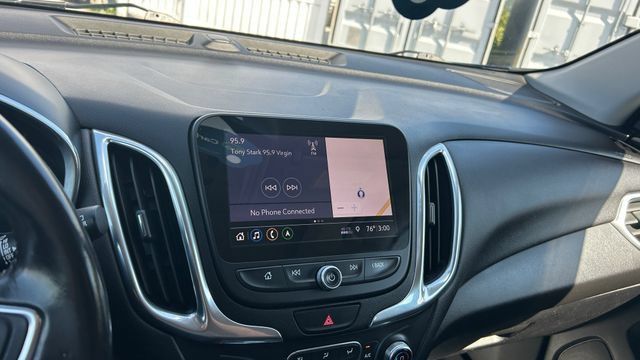 Used 2019 Chevrolet Equinox LT w/ Sun & Navigation Package AWD/4WD image 22