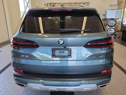 Used 2025 BMW X5 xDrive40i AWD/4WD image 6