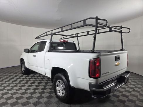Used 2020 Chevrolet Colorado W/T w/ WT Convenience Package RWD image 7