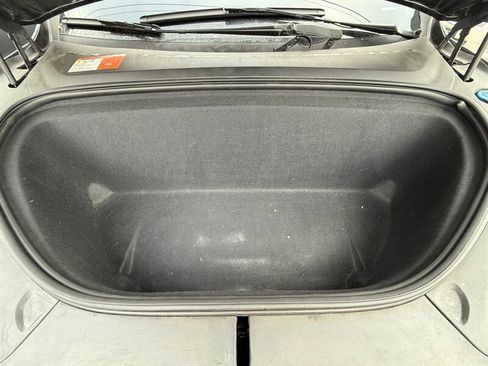 Used 2016 Tesla Model X Performance image 10