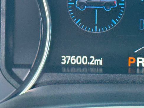 Used 2022 Ford F250 Lariat w/ Black Appearance Package AWD/4WD image 26