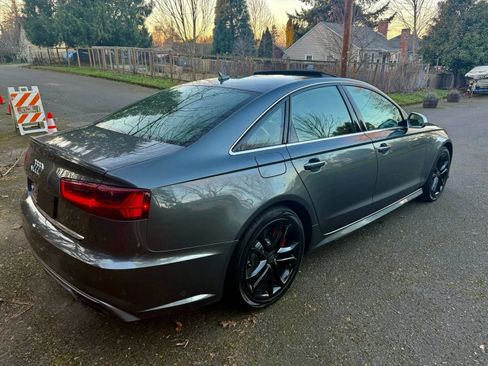 Used 2017 Audi S6 Prestige AWD/4WD image 4