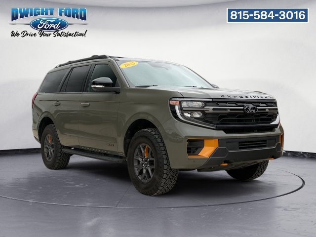 Used 2025 Ford Expedition Tremor AWD/4WD image 7