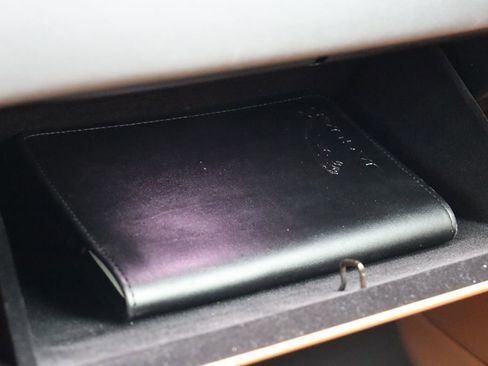 Used 2016 Jaguar XJ L Supercharged image 65