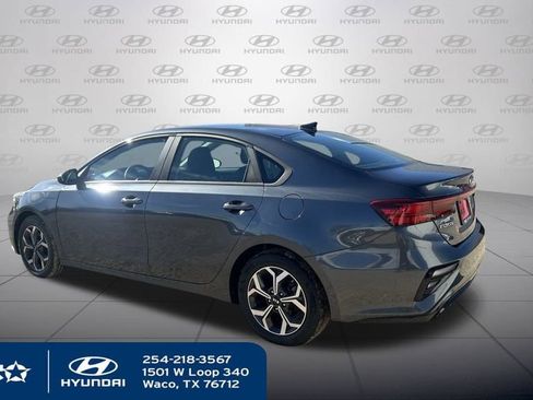 Used 2020 Kia Forte LXS image 12