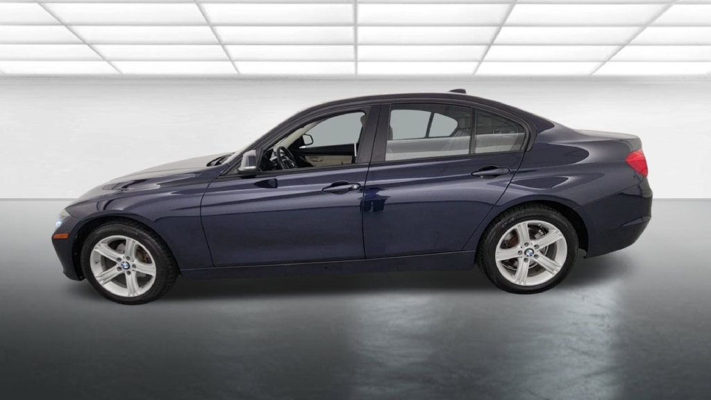 Used 2015 BMW 328i xDrive Sedan AWD/4WD image 4