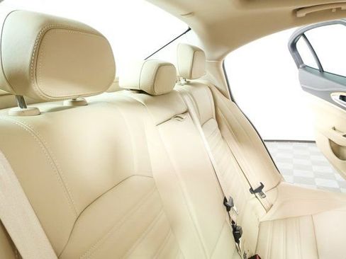 Used 2019 Alfa Romeo Giulia Ti w/ Quick Order Package 22Z Lusso image 23