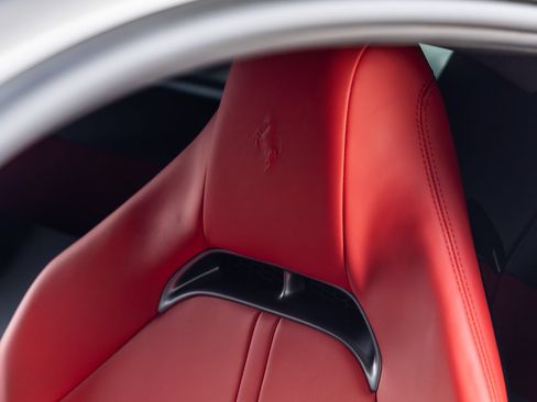 Used 2022 Ferrari SF90 Stradale AWD/4WD image 33