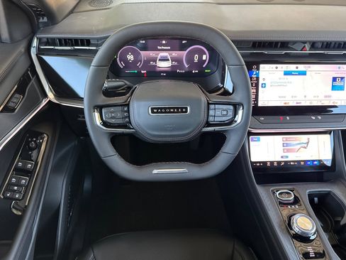 New 2025 Jeep Wagoneer S Limited image 13