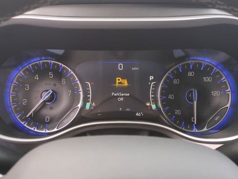 New 2026 Chrysler Voyager LX image 32