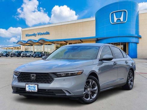 Certified 2025 Honda Accord EX-L image 1