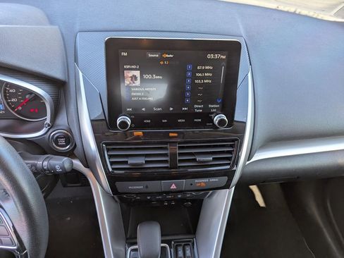 Used 2024 Mitsubishi Eclipse Cross SE image 16