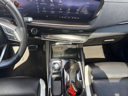 Used 2024 Buick Envision Sport Touring AWD/4WD image 18