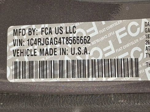 New 2026 Jeep Grand Cherokee Laredo RWD image 33