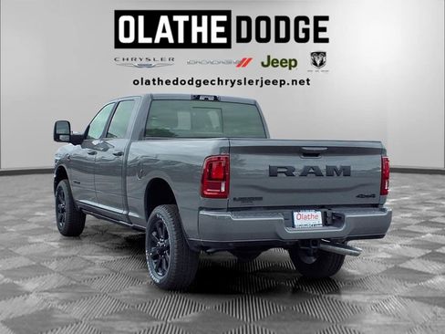New 2026 RAM 2500 Laramie AWD/4WD image 3