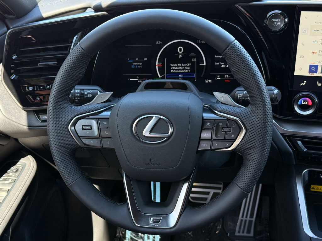 Used 2026 Lexus TX 500h AWD w/ Technology Package image 22