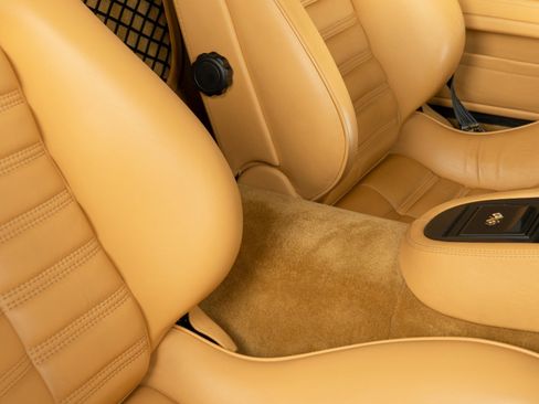 Used 1999 Ferrari 550 Maranello Coupe RWD image 28