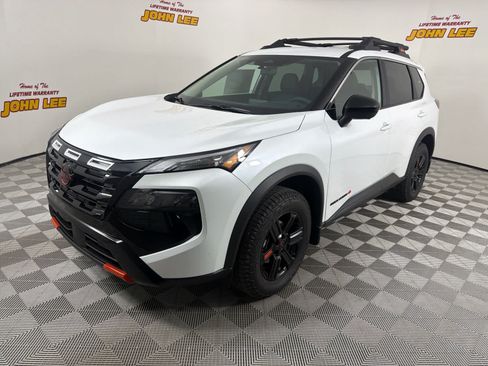 New 2026 Nissan Rogue SV AWD/4WD image 1