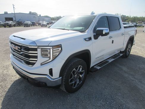 New 2026 GMC Sierra 1500 SLT w/ SLT Premium Package AWD/4WD image 12