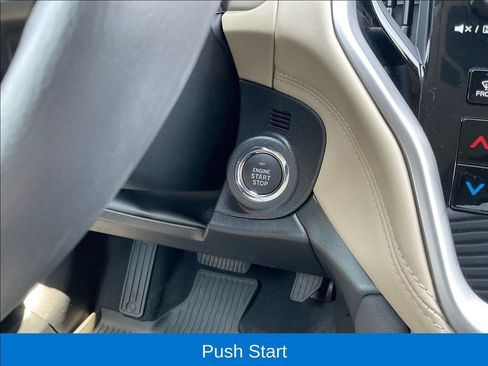 Used 2025 Subaru Outback Limited AWD/4WD image 22