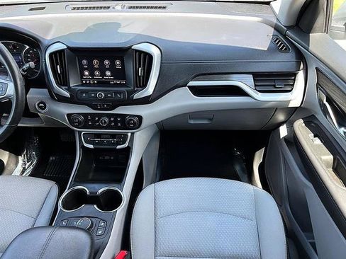 Used 2022 GMC Terrain SLE w/ Driver Convenience Package FWD image 20