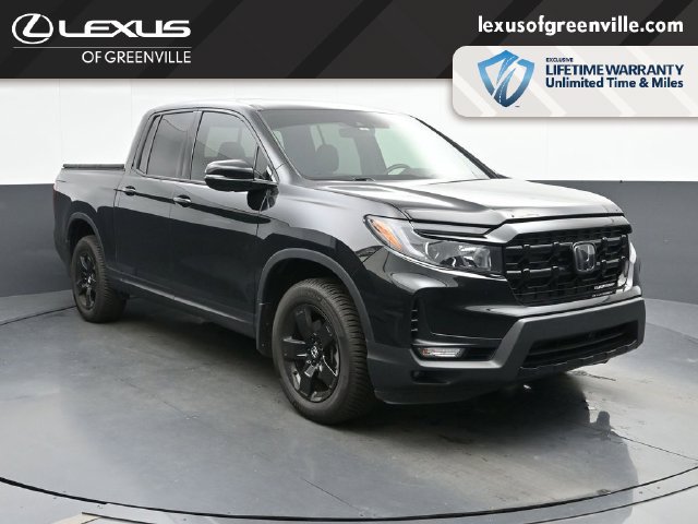 Used 2025 Honda Ridgeline Black Edition image 2