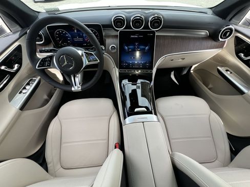 New 2026 Mercedes-Benz GLC 300 4MATIC image 13