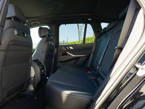 New 2026 BMW X5 xDrive40i w/ Executive Package image 8