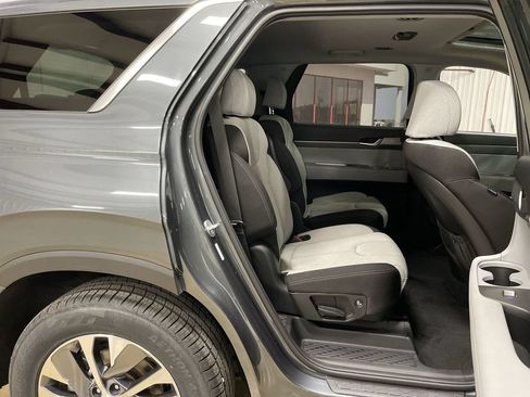 Used 2022 Hyundai Palisade SEL w/ Cargo Package FWD image 29