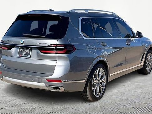 Used 2023 BMW X7 xDrive40i w/ Premium Package image 2