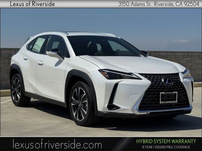 New 2025 Lexus UX 300h FWD