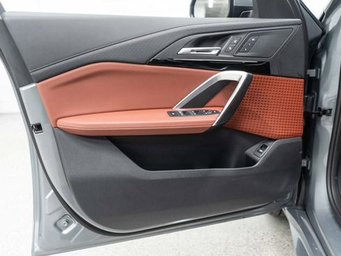 Used 2026 BMW X2 xDrive28i w/ M Sport Package image 14