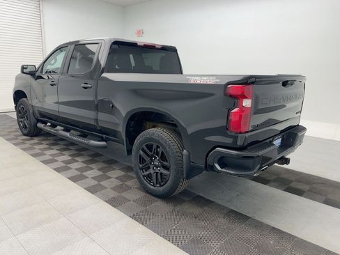 Certified 2023 Chevrolet Silverado 1500 Custom Trail Boss w/ LPO, Dark Essentials Package image 3