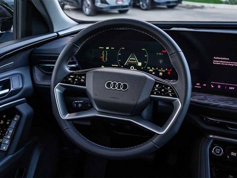 New 2025 Audi Q5 Premium Plus image 15