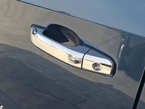 Certified 2024 GMC Sierra 1500 Denali w/ Denali Reserve Package image 9