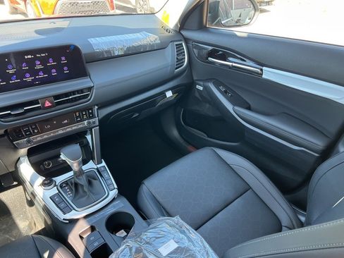 New 2026 Kia Seltos SX w/ SX Sunroof Package image 11