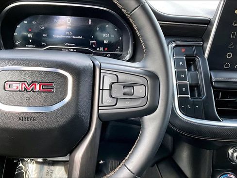 Used 2024 GMC Yukon AT4 w/ AT4 Premium Package AWD/4WD image 14