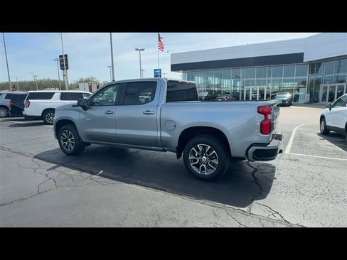 Used 2023 Chevrolet Silverado 1500 RST AWD/4WD image 6